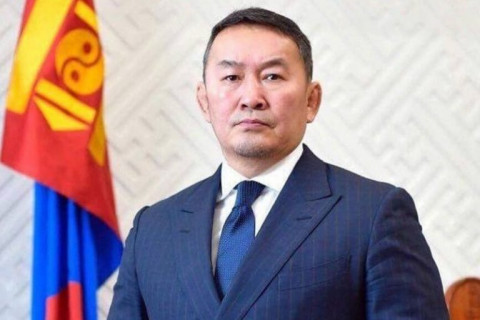 Монгол Улсын Ерөнхийлөгч Үндсэн хуулийн цэцэд тайлбар өглөө