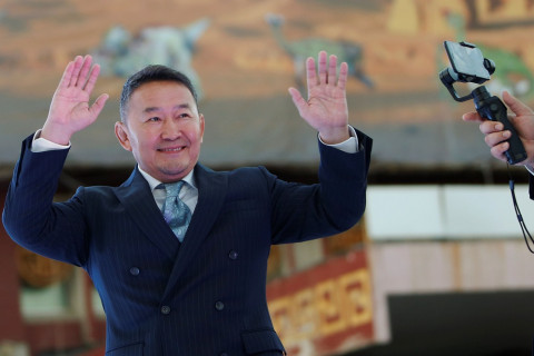 Өнөөдөр Монгол Улсын Ерөнхийлөгч Х.Баттулгын ТӨРСӨН ӨДӨР тохиож байна