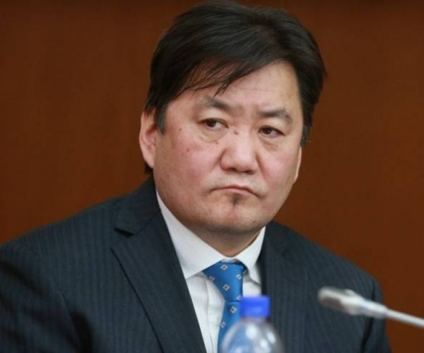 “Монголбанкны ерөнхийлөгч Б.Лхагвасүрэн  “Бэрэн” группт их хэмжээний зээл олгосон асуудлаар эрүүгийн хэрэгт татагдсан“