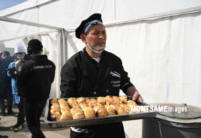 Узбекистаны мастер тогооч нар “UB food”-д оролцож байна