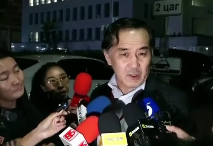 Ц.Цэрэнпунцаг: Найз охиныг нь янз бүрээр оролдоод байвал ямар ч эр хүн дуртай байхгүй…