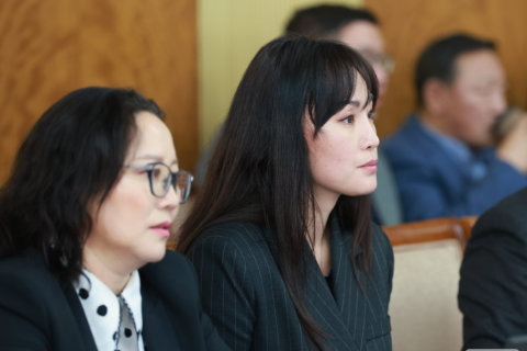 Г.Гэрэл:  МҮОНРТ-д 512 хүн ажилладаг. Төсвийн янз бүрийн асуудлаас болж цалингаа нэмж чадахгүй байгаа