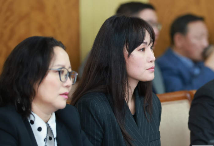 Г.Гэрэл:  МҮОНРТ-д 512 хүн ажилладаг. Төсвийн янз бүрийн асуудлаас болж цалингаа нэмж чадахгүй байгаа