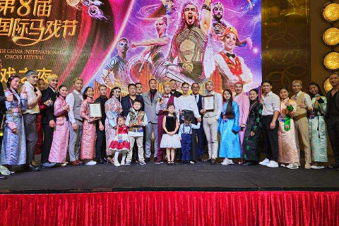 Мэргэжлийн барилгагүй ч “Мөнгөн бар“ цомыг хүртсэн циркчдийг төр хэзээ үнэлэх вэ?!