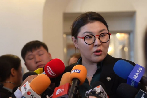 УИХ-ын гишүүн Э.Болормааг албадан ирүүлэх шүүхийн шийдвэр гарчээ