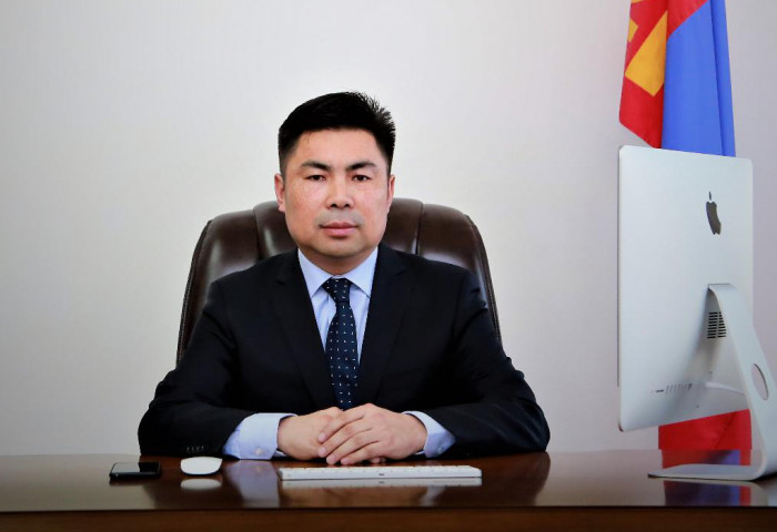 Төсвийн байнгын хорооны дарга “нүүрсчин” Н.Наранбаатарын “но”-той баримтууд