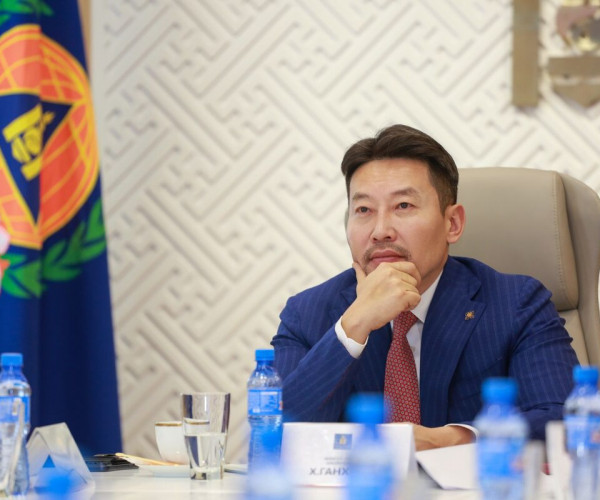 Шадар сайд Х.Ганхуяг онцгой байдлын ерөнхий газарт ажиллалаа