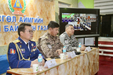 Салбар, нэгжүүдийн үйл ажиллагаатай танилцаж, мэргэжил, аргазүйн зөвлөгөө өгч ажиллалаа