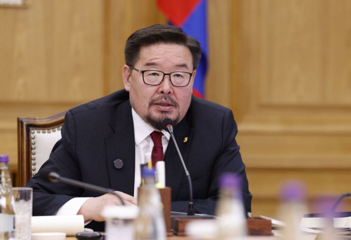 Ерөнхий сайд Г.Занданшатар хөрөнгө оруулалт татаж, улсын эдийн засагт дэмжлэг үзүүлэхэд онцгой анхаарч, санаачилгатай ажиллахыг гадаад улс орнуудад суугаа Элчин сайд нарт үүрэг болголоо