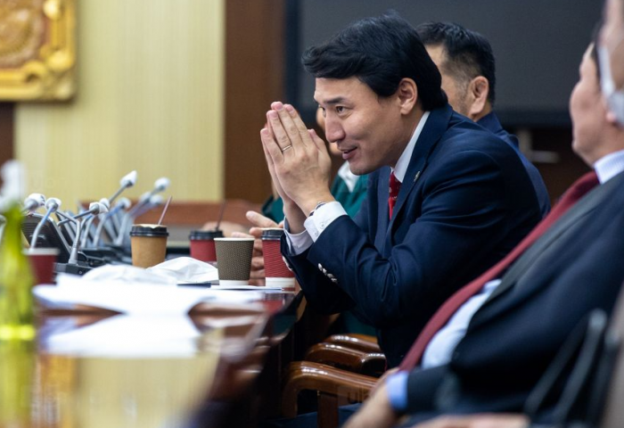 Г.Дамдинням: 2 өдөр тун хүнд өнгөрсөнд уучлал хүсье