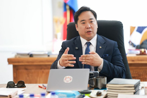 НИТХ-ын дарга А.Баяр: “Нээлттэй НИТХ” байж иргэндээ ойрхон ажиллахыг хичээж байна