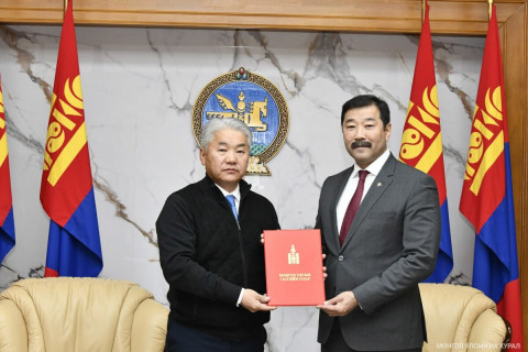 “Тогтоолд нэмэлт оруулах тухай” Улсын Их Хурлын тогтоолын төслийг өргөн мэдүүллээ