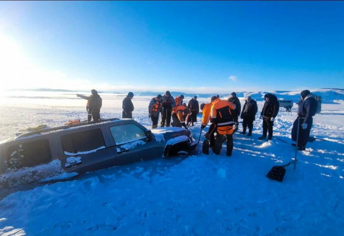 Гол, нуурын мөсөнд цөмөрсөн дөрвөн удаагийн дуудлага бүртгэгдээд байна