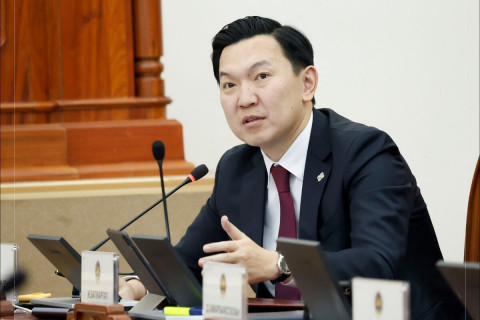 Н.Учрал: Ерөнхий аудитор С.Магнайсүрэн та Монголбанкинд аудитын шалгалт оруулмаар байна