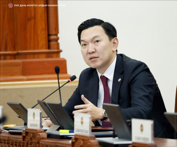 Н.Учрал: Ерөнхий аудитор С.Магнайсүрэн та Монголбанкинд аудитын шалгалт оруулмаар байна