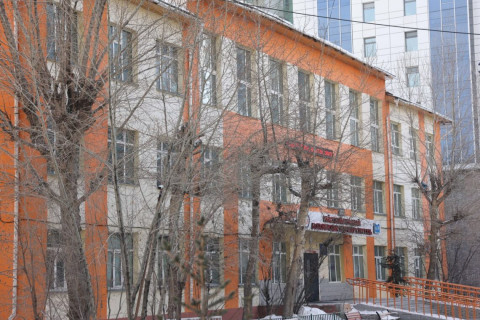 Хан-Уул дүүргийн 15 дугаар сургуулийн хуучин барилгыг нурааж, 1200 хүүхдийн багтаамжтай шинэ сургууль барина