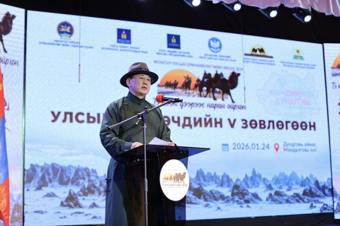 Ерөнхийлөгч У.Хүрэлсүх энэ жил тодорхой хуваарийн дагуу аймгуудад ажиллахаар төлөвлөжээ