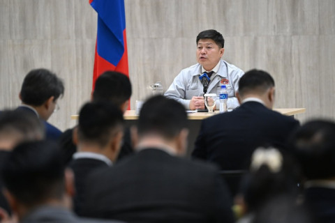 “Баянгол, Чингэлтэй дүүргийн 5000 өрхийг дулаалж, хийн халаагуурт шилжүүлсэн“