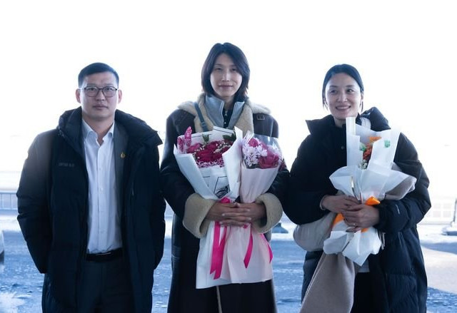 БНСУ-ын волейболчин Ким Ён Гён Монголд ирлээ