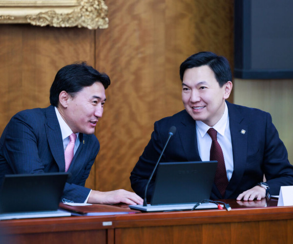 Сэргээгдэх эрчим хүчний эх үүсвэрийг нэмэгдүүлэх, эрчим хүчний алдагдлыг бууруулах, ногоон технологийг дэмжсэн УИХ-ын тогтоол хэрэгжиж эхэлжээ