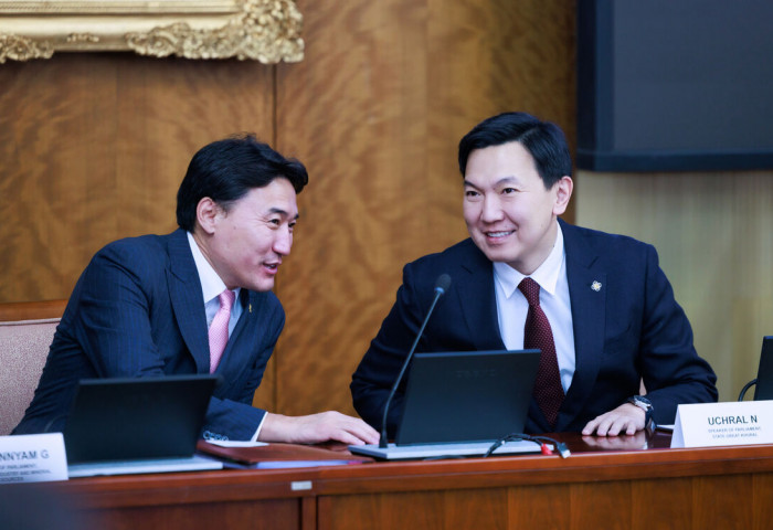 Сэргээгдэх эрчим хүчний эх үүсвэрийг нэмэгдүүлэх, эрчим хүчний алдагдлыг бууруулах, ногоон технологийг дэмжсэн УИХ-ын тогтоол хэрэгжиж эхэлжээ