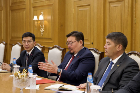 Орон сууцжуулалтын тусгайлсан банк байгуулах ажил юу болов?