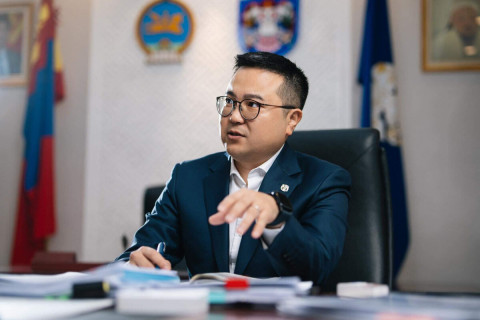 УИХ-ын гишүүн П.Сайнзоригийг яллагдагчаар татжээ