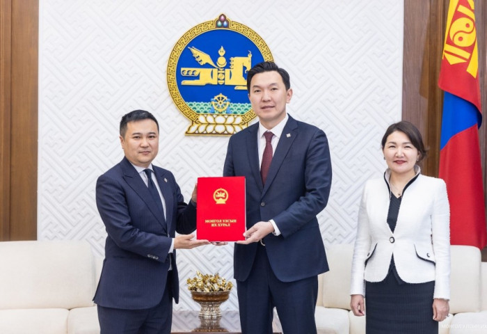 ААН-ийн орлогын албан татварын тухай хуульд нэмэлт оруулах хуулийн төслийг өргөн мэдүүлэв