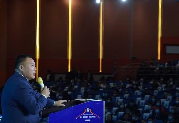 АН-ын дотоод сонгуулийн хагарал даамжрах нь!