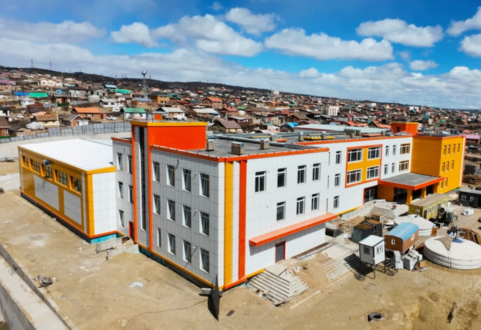 СХД-ийн 30-р хороонд барьж буй сургуулийн барилга угсралтын ажил 80 хувьтай байна