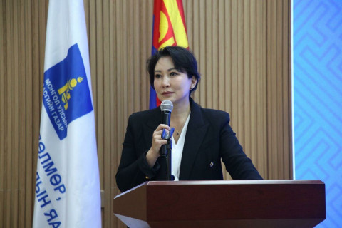 Хүүхэд, гэр бүлийн хөгжлийн үйлчилгээ, хөтөлбөрийн чанарыг сайжруулна