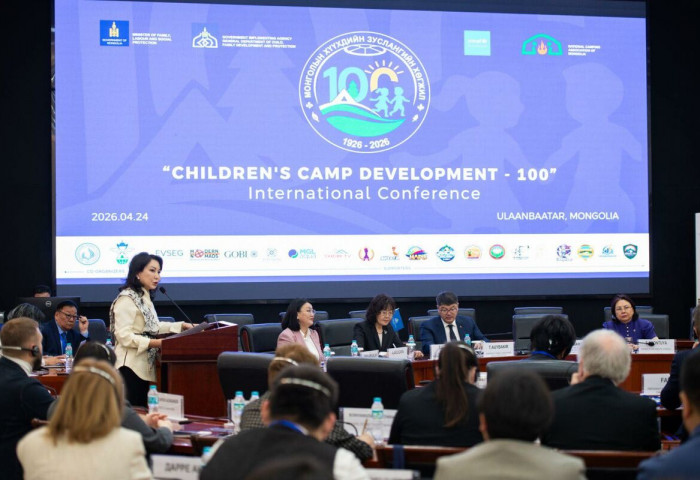 “ХҮҮХДИЙН ЗУСЛАНГИЙН ТҮҮХЭН ДЭХ ХӨГЖЛИЙН ШИНЭ ХУУДАС НЭЭГДЛЭЭ“