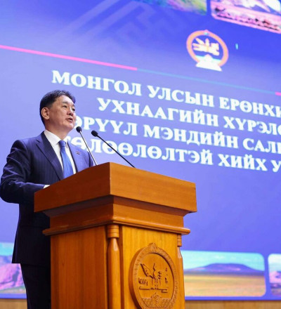 Ерөнхийлөгч У.Хүрэлсүх эрүүл мэндийн салбарынханд талархал илэрхийллээ