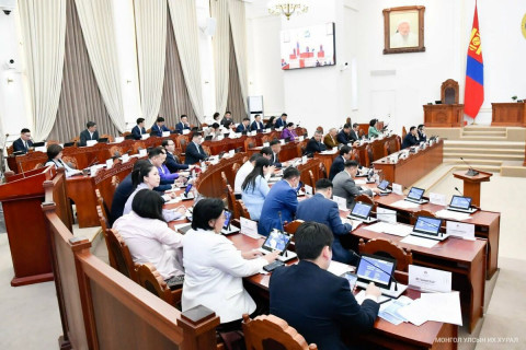 Тэтгэлгийг хүүхдийн хэрэгцээнд зарцуулаагүй бол шүүхэд хандаж болно