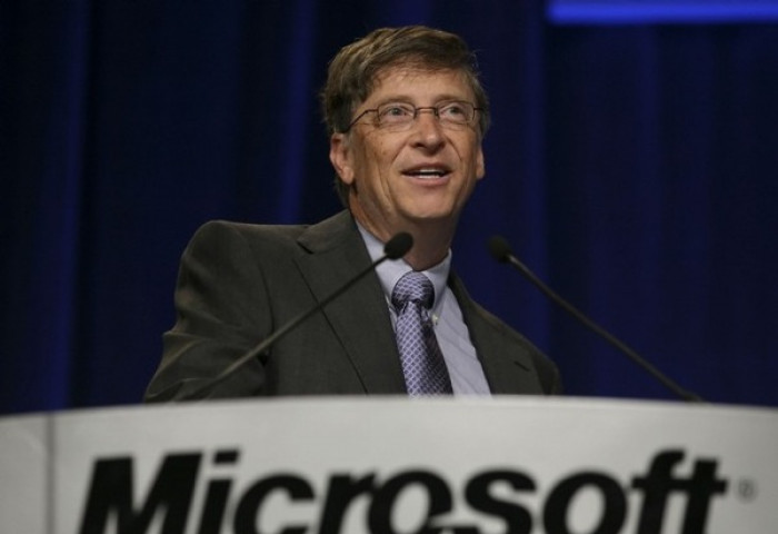 Билл Гейтс тэрбумтнуудын жагсаалтыг дахин тэргүүлжээ