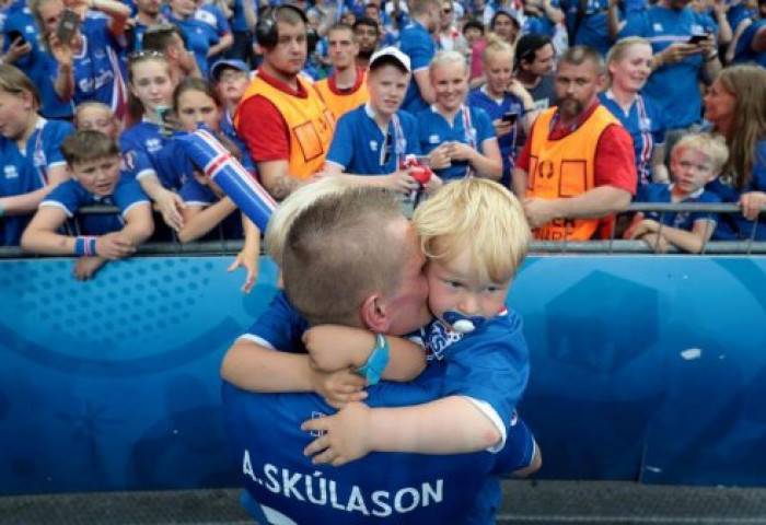 Исландын үзэгчдийн 98.5 хувь нь шигшээ багийнхаа тоглолтыг үзжээ