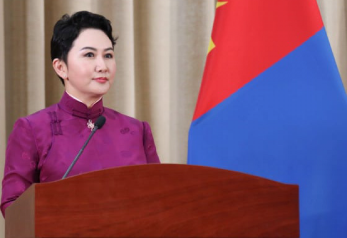 Б.Батцэцэг: Монгол-Хятадын худалдааны эргэлтийг 10 тэрбум ам.долларт хүргэхийн төлөө идэвхтэй хамтран ажиллах тохиролцоонд хүрсэн 