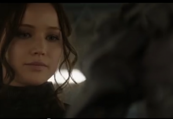 “The Hunger Games:Mockingjay Part1” трэйлерээ дэлгэлээ