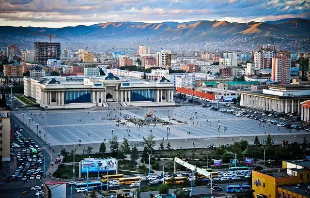 Улаанбаатарт 10-12 градус дулаан