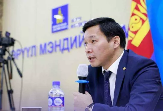 Т.Мөнхсайхан:  Эмчлүүлэгчдэд ДОХ-ын халдвар халдах эрсдэл байсан уу гэдгийг шалгаж тогтооно