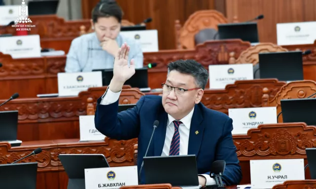 “Төсвийн 3,5 их наяд төгрөгийн өсөлт дотор сайд нар өөрсдөө зохиогоод тавьчихсан нэг мөнгө ч байхгүй“