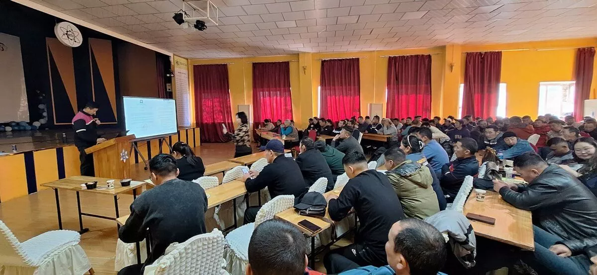 Тавантолгой түлш компанийн нийт ажилтныг сургалтад хамруулж байна