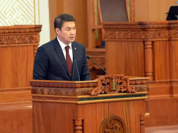Ч.Сайханбилэг: Хүүхдийн 20 мянган төгрөгийг олгоё