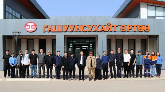 Чайна энержи группийн дэд захирал төмөр замын тээвэрлэлтийн үйл ажиллагаатай танилцлаа