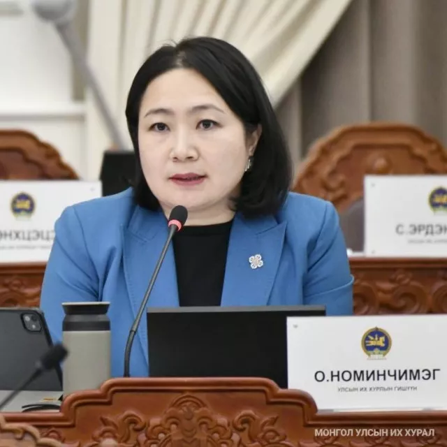 Орон сууц захиалаад хохирсон иргэдийн төлөөллийг хүлээн авч санал, хүсэлтийг сонсоно
