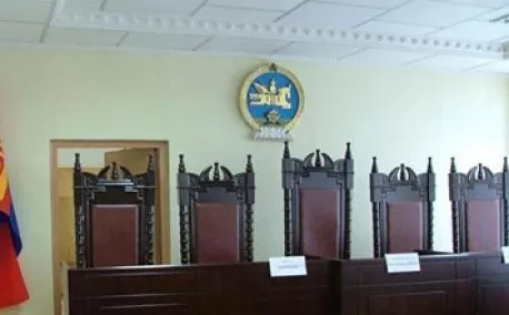 Насанд хүрээгүй охидыг худалдаалсан этгээдүүдэд ял оноолоо