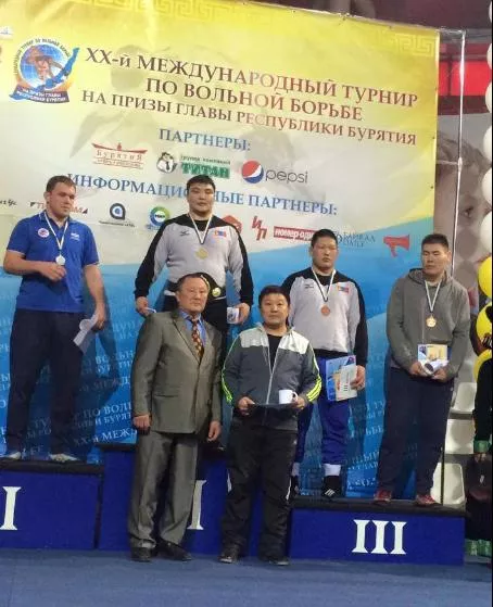 Чөлөөтийнхөн эх орондоо 12 медальтай ирлээ