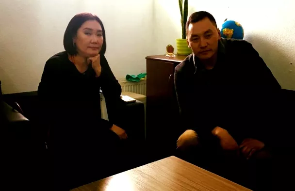 Жүжигчин Амарааг "Цензургүй яриа"-нд оруулсангүй